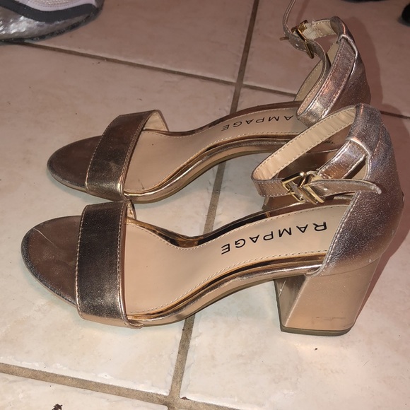 Rampage Bronze strap chunky 1” hell preloved in excellent conditions size 6 - Picture 4 of 5